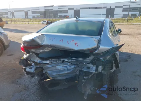 2018 Hyundai Elantra Sel z USA, uszkodzony, nr VIN 5NPD84LF3JH305840